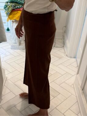 Avenue Montaigne  Brown cropped pants